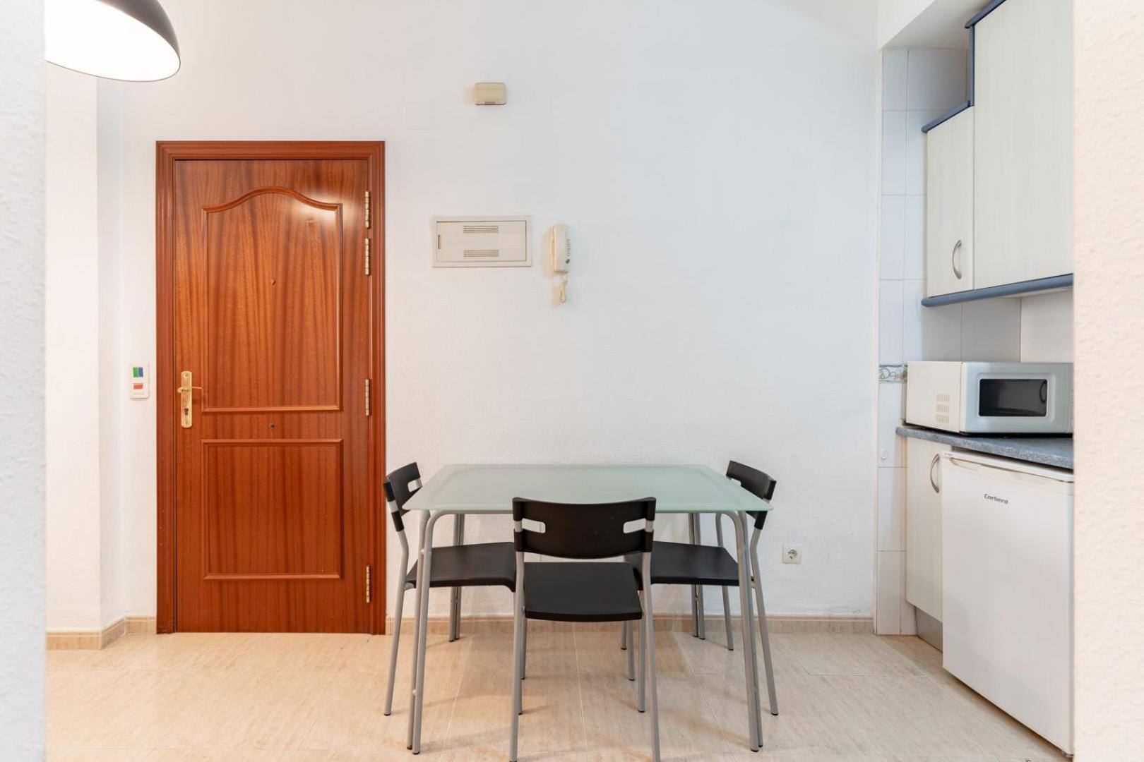 Guestready - Bella Casa En La Plaza De La Merced Málaga Buitenkant foto