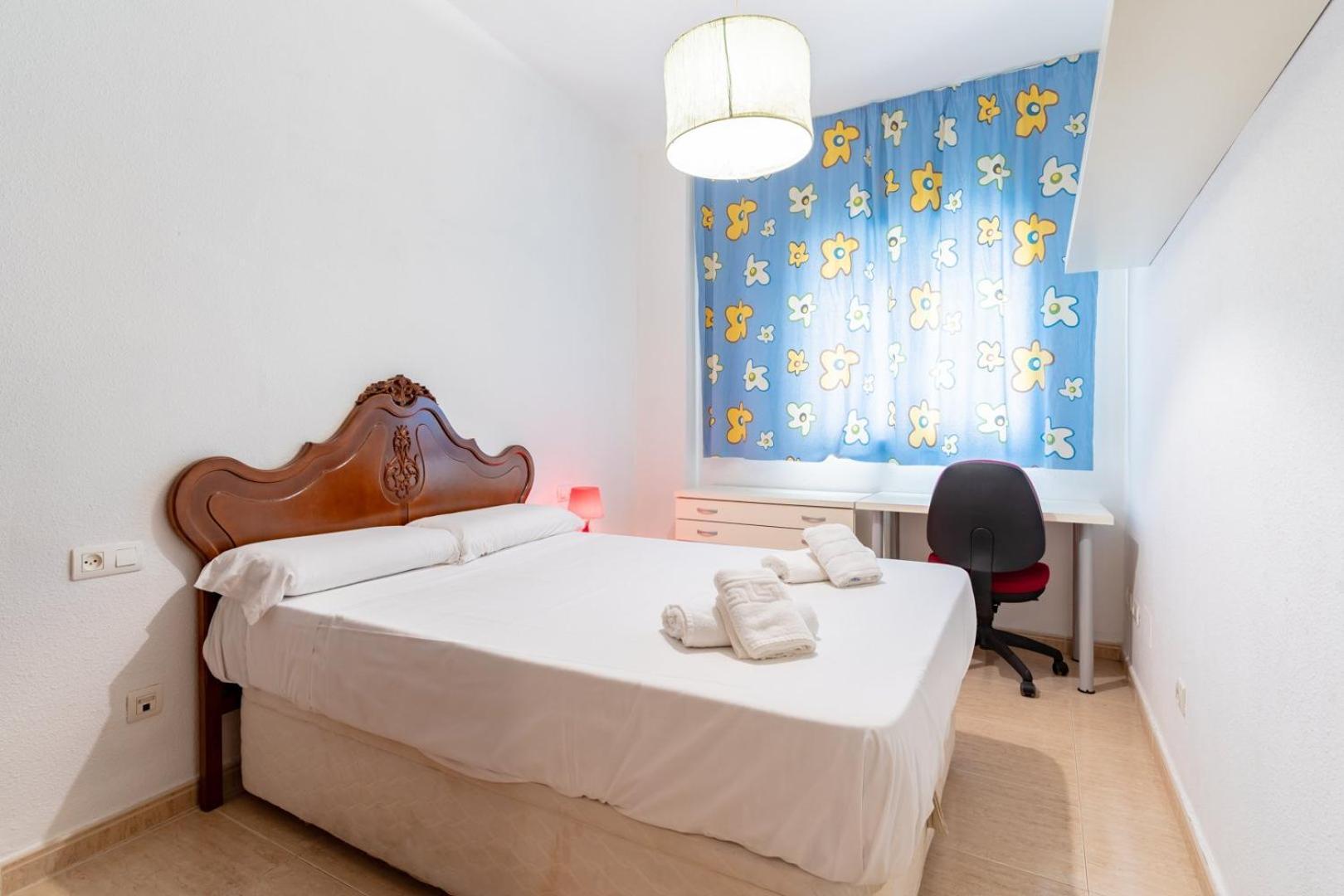 Guestready - Bella Casa En La Plaza De La Merced Málaga Buitenkant foto